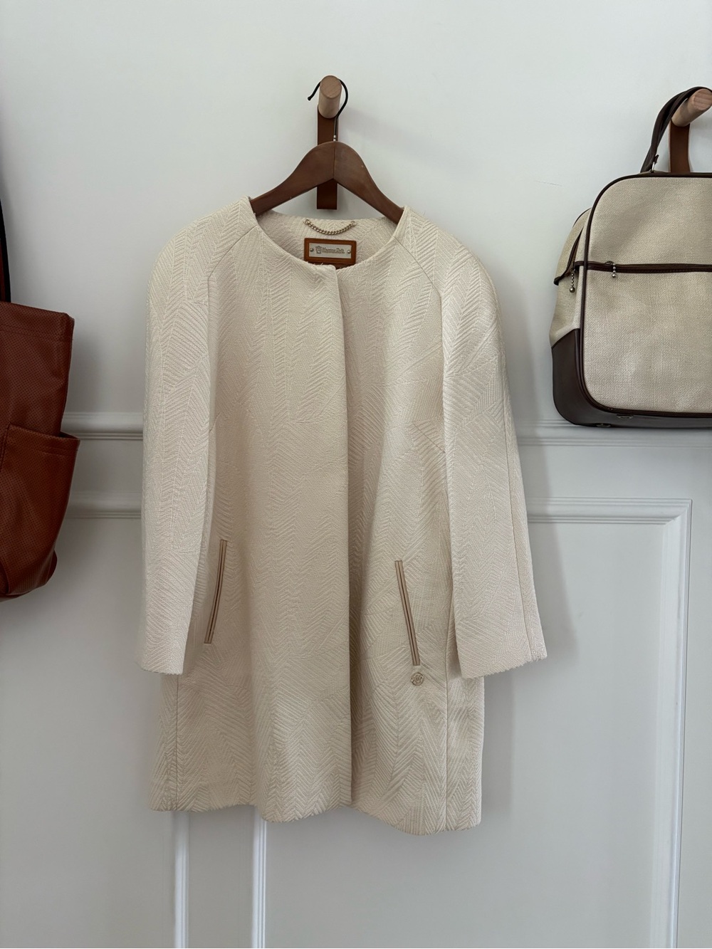 Massimo Dutti - Cream Women's Coat